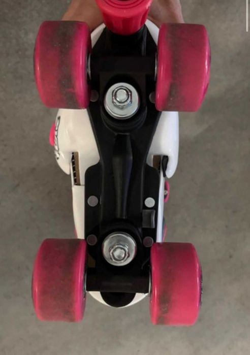 Patins 4 rodas menina