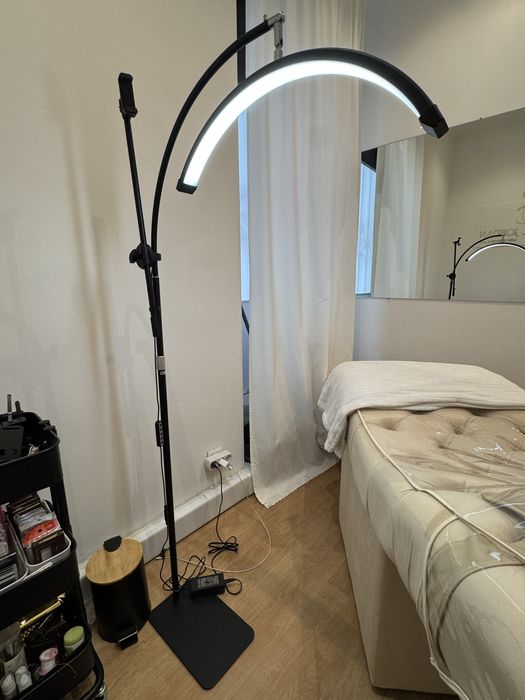 Led preta meia lua