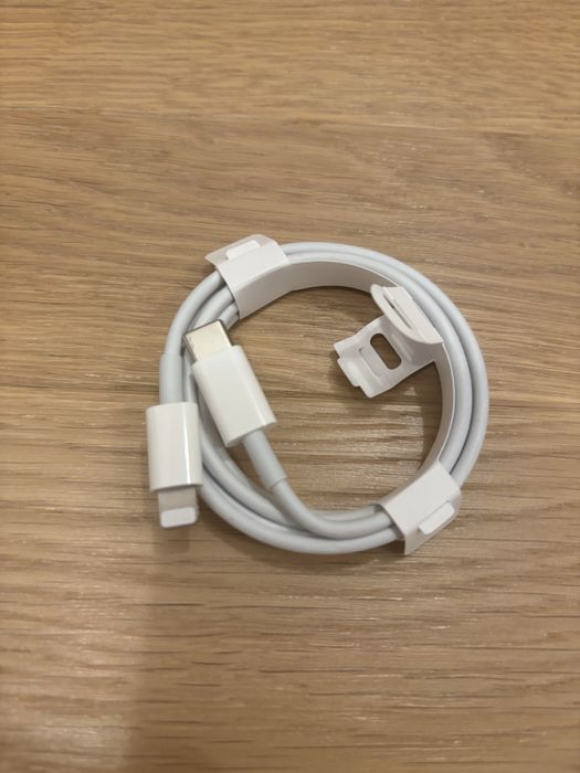 Oryginalny 1m kabel Lightning do USB C. Nowy