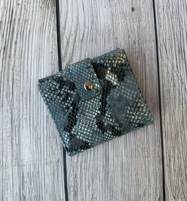 Невеликий жіночий гаманець,жіночий гаманець,кошелек женский кожаный