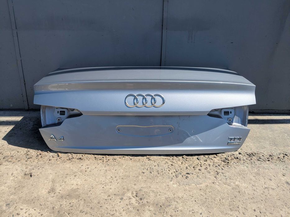Кришка Багажника Audi A4 B9 Колір LZ7G Ауді А4Б9 Оригинал