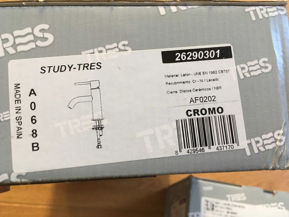 Bateria umywalkowa Tres Study 2 sztuki