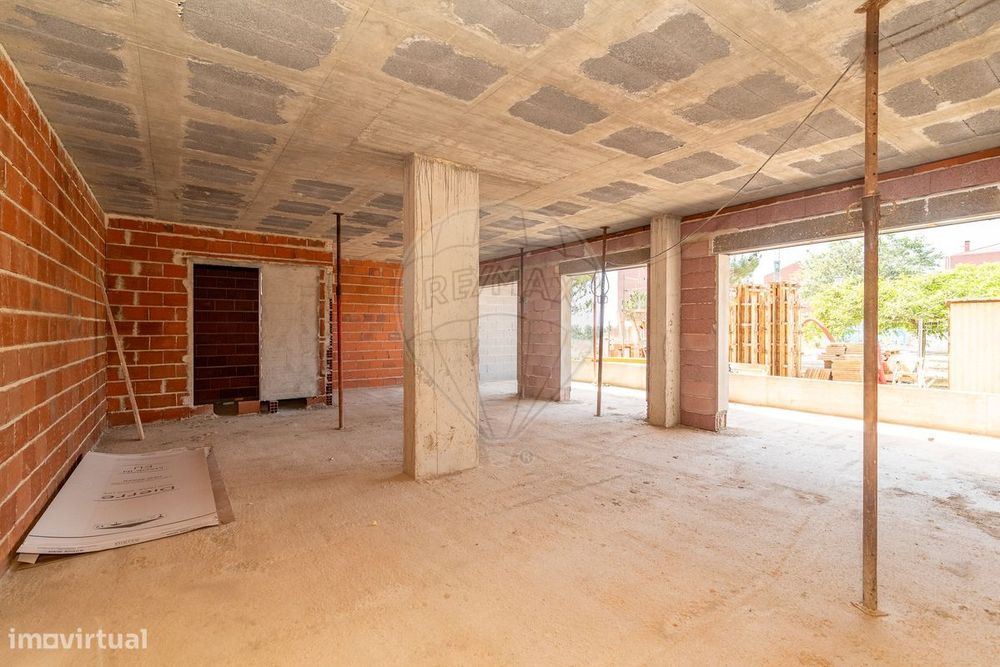 Apartamento T4 para venda