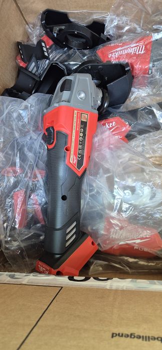 Milwaukee Szlifierka 18V