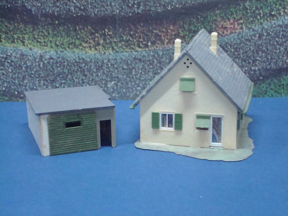 Faller H0 - Vivenda 2 Pisos com Garagem / Artigo Usado