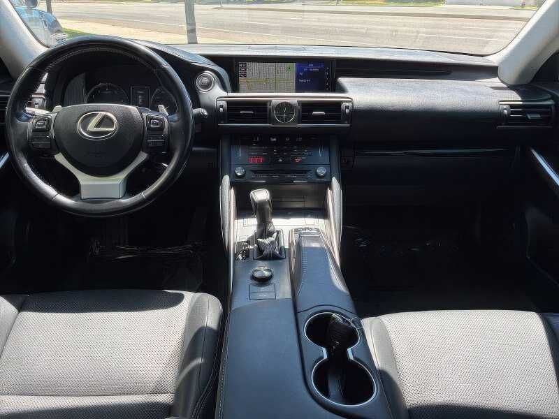 2017 Lexus IS 300