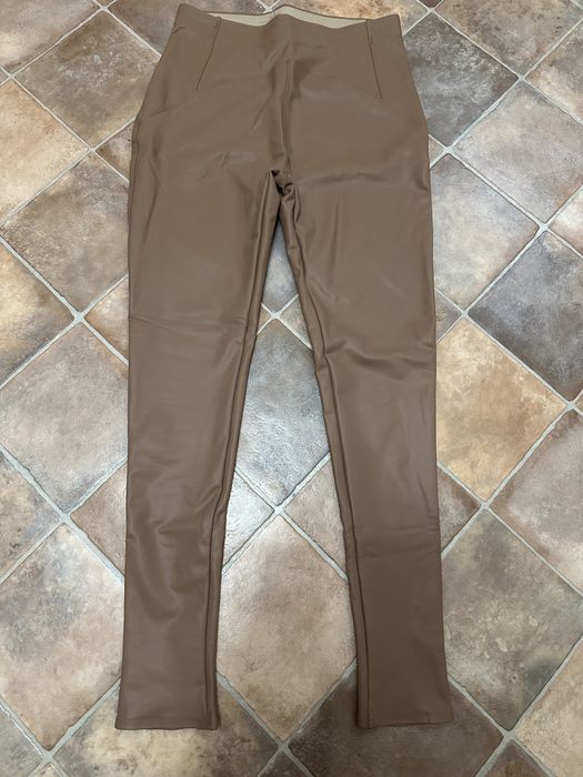 Легінси шкіряні лосини бежеві карамельні на S xs утеплені з флісом