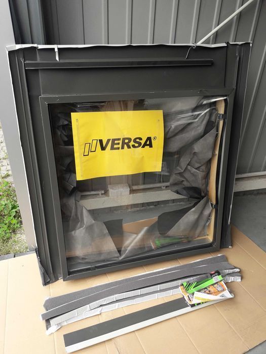 Wyłaz dachowy OKPOL VERSA PLUS WVD 86x86 cm - PRZECENA!