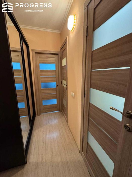 Квартира 1-кім ТЕРМІНОВИЙ ПРОДАЖ 50тис вул. Стуса