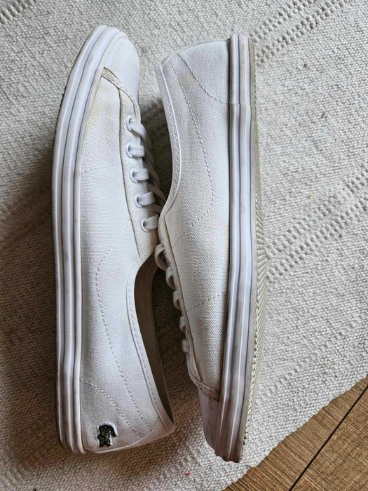 Trampki Lacoste 40 białe