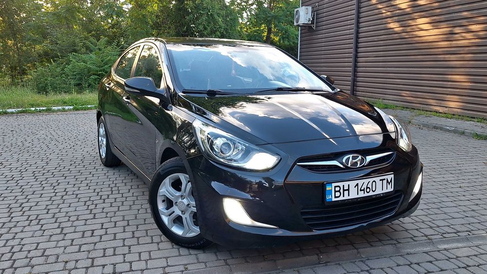 Hyundai Accent 2012г Автомат 1.6