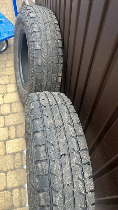 Зима болотна резина YOKOHAMA GEOLANDER AT 215/85/16 AT шини BF Gudr