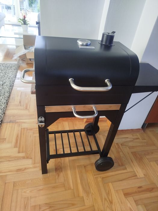 Grill węglowy nowy, złożony Master gril party.