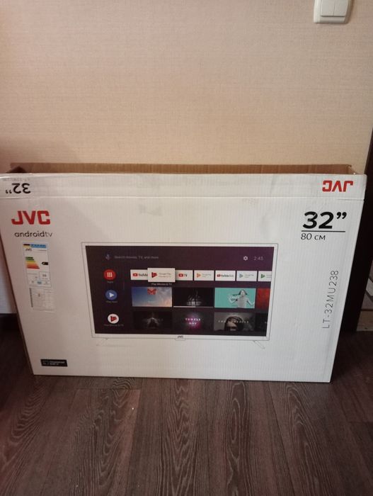 Смарт телевизор JVC 32"