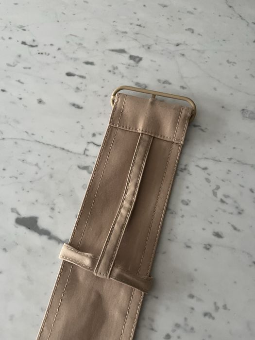 Calvin Klein Nowy beżowy materiałowy szeroki pasek damski/unisex 140cm