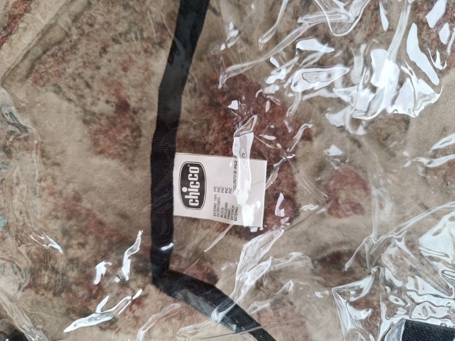 Capa plástica carrinho bebé NOVA