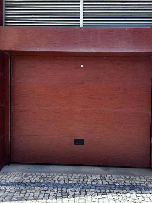 Arrendo lugar de garagem