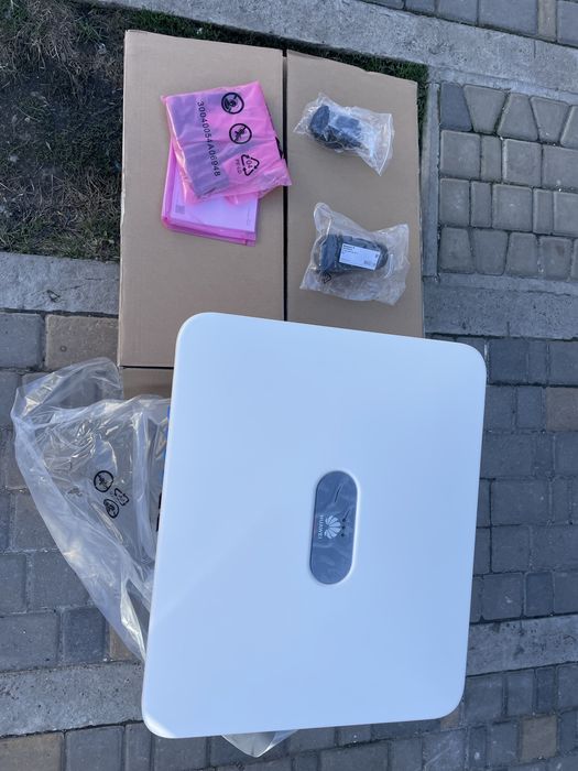 Мережевий  3х фазний інвертор Huawei 12 kwt
