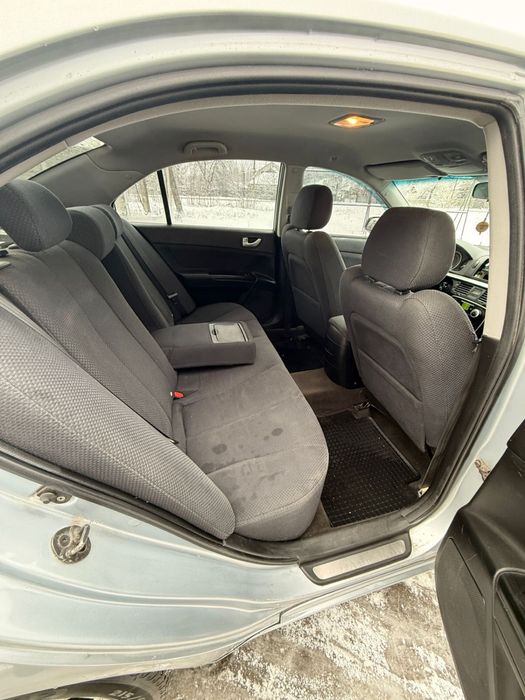 Продам Hyundai Sonata 2.0 газ/бензин