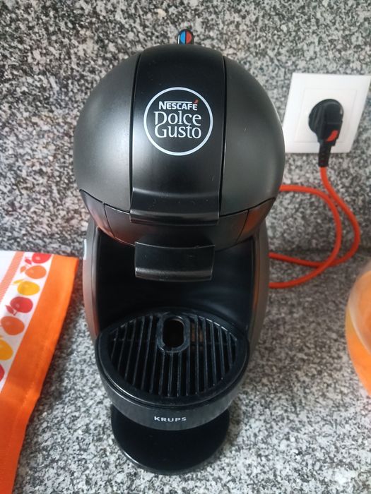 Máquina café Dolcegusto