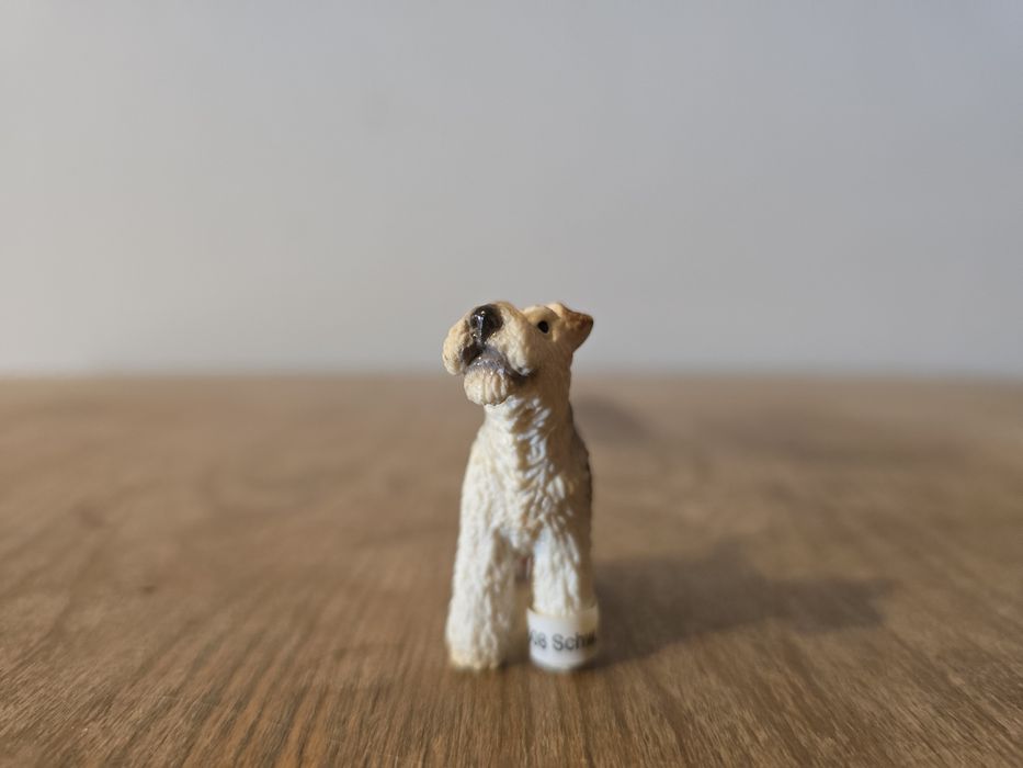Schleich pies foxterrier figurka unikat model wycofany z 1995 r.