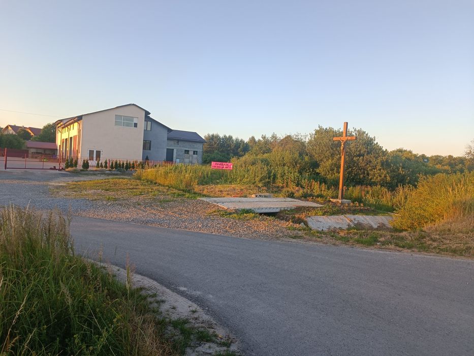 Продаж земельної ділянки під бізнес 30сот. До Львова 10км.