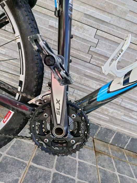 Bicicleta btt roda 26 - carbono