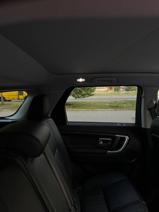 Ленд ровер дискавери спорт