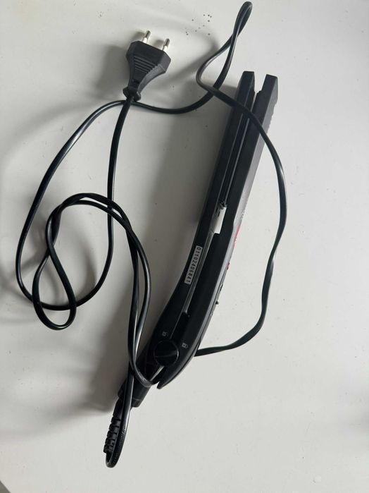 Щипцы для волос выпрямитель стайер VITEK VT-2305 BK