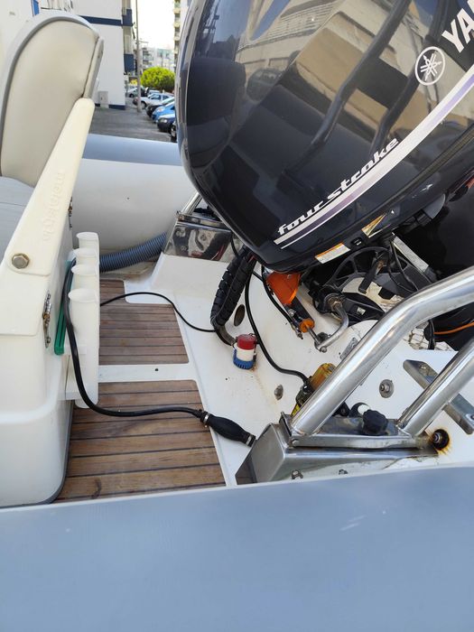 Semirigido valiant V 570 c/ Yamaha 80 hp injeção