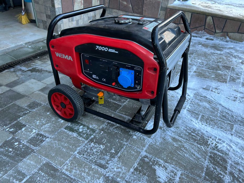 Бензино - газовий генератор Weima WM7000, однофазний (230 В), 7 кв