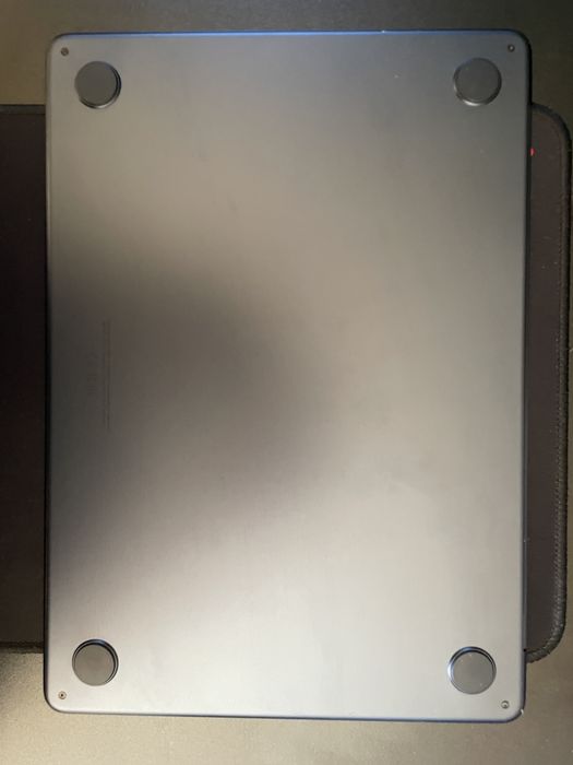 Macbook Air M2 midnight