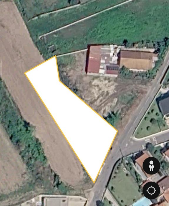Lote de terreno com 1158 m2