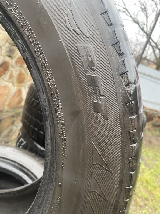 Резина зимова 255/55 R 18, 4 шт.