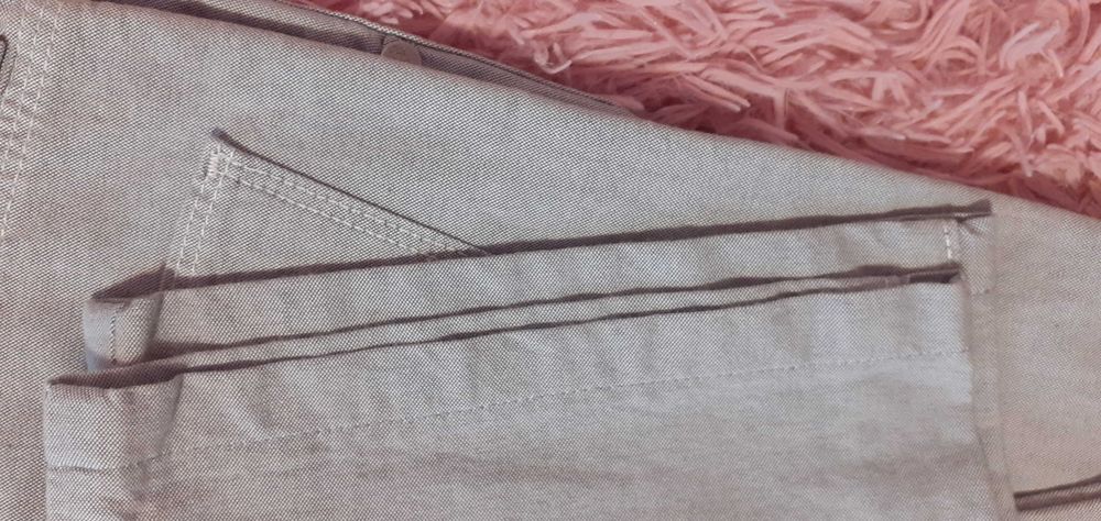 Spodnie Hugo Boss jak nowe 33/32