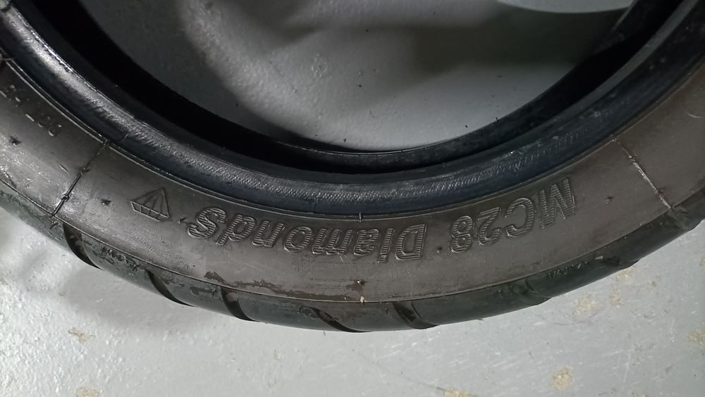 Conjunto pneus de scooter 120/80-14 e 150/70-13