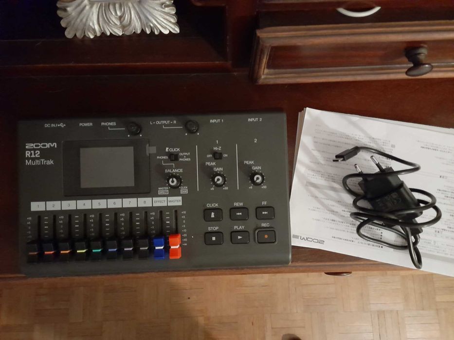 Zoom R12 multitrack