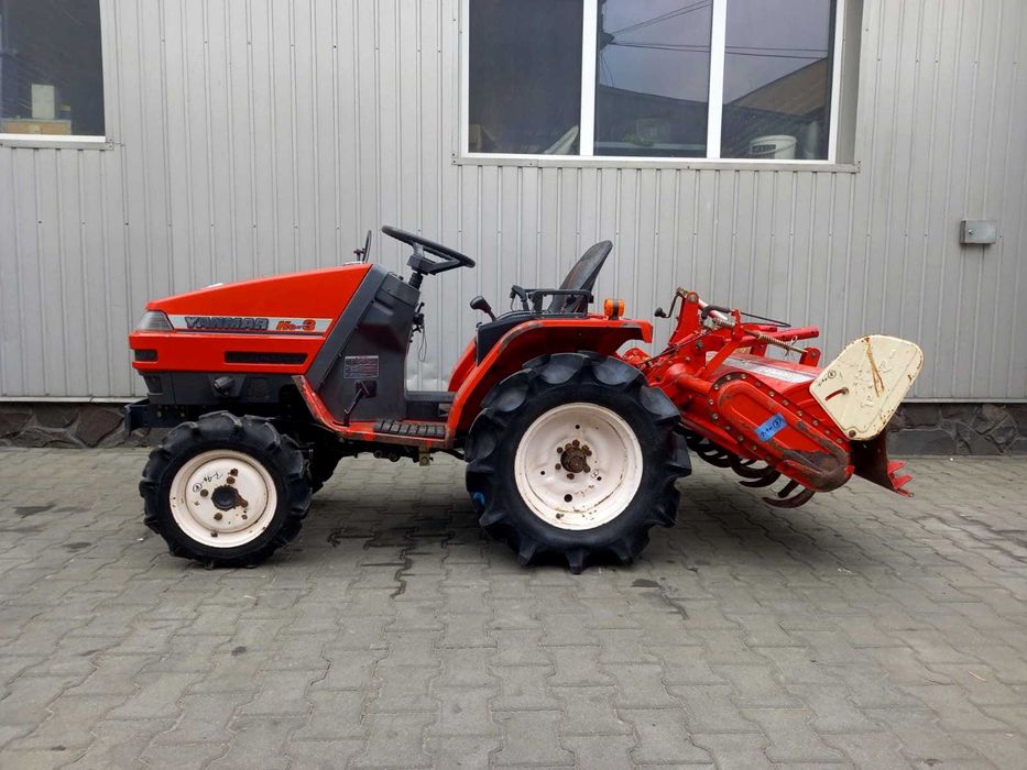Japoński traktorek Yanmar KE 3 z glebogryzarką 4x4 13 km