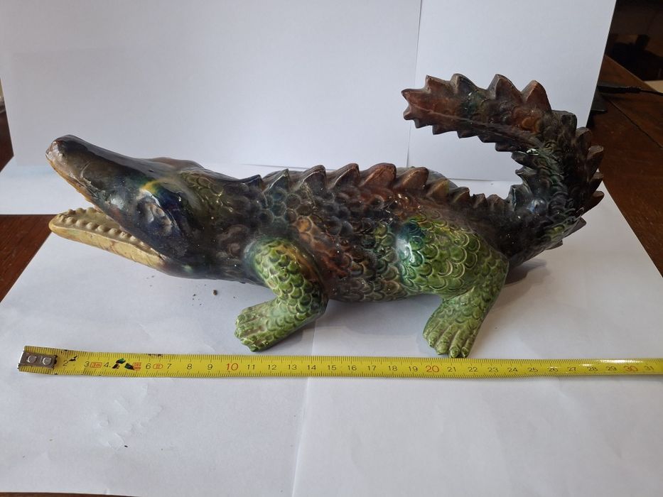 Crocodilo vintage caldas ou Barcelos 30 cms suspensão