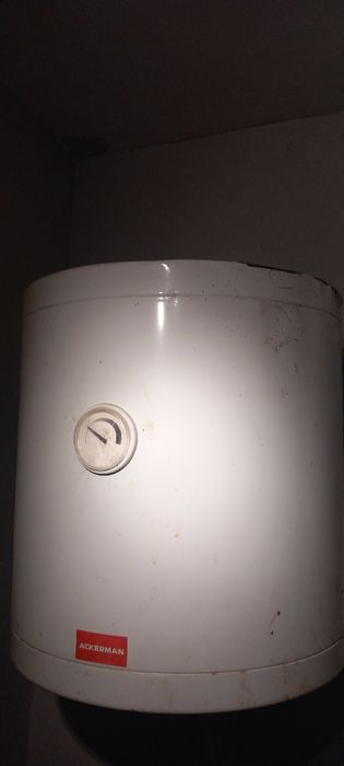 Oddam 2 lodówki uszkodzone