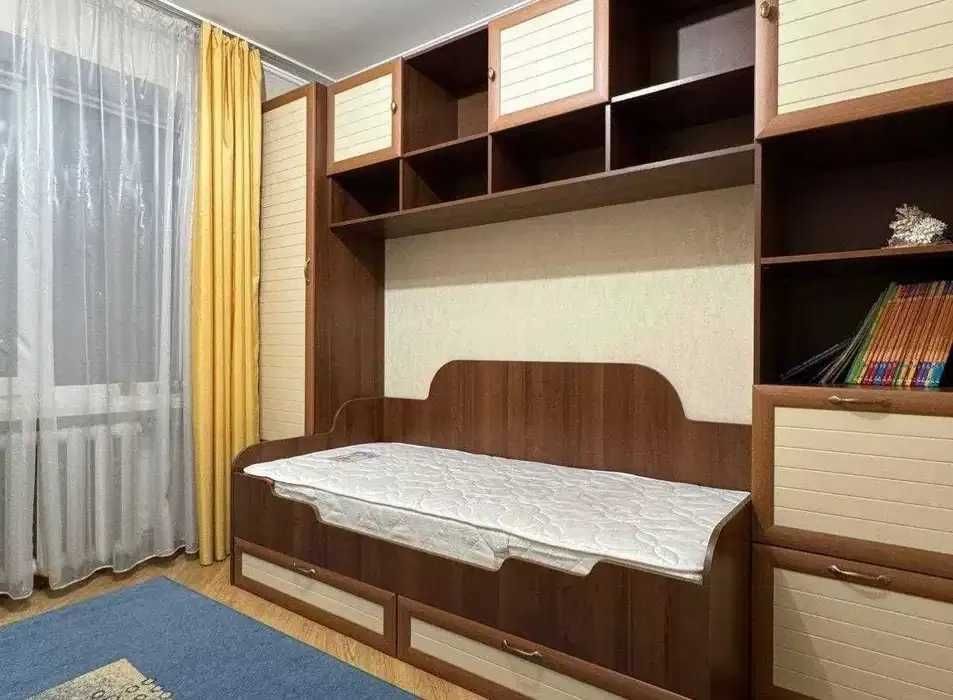 Продам 3к квартиру КАП РЕМОНТ пр-кт Слобожанский, Левый берег, 10 мин Центр