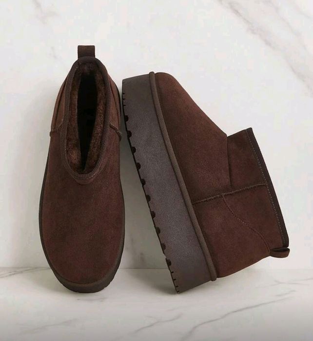 Botas Castanhas sola dupla