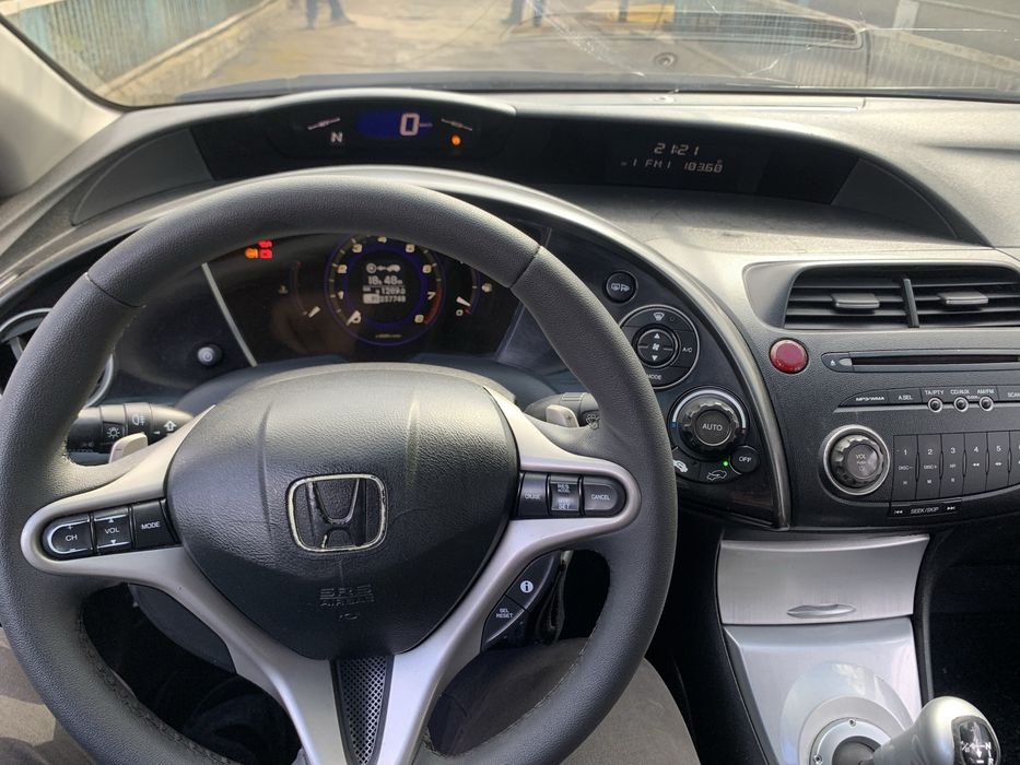 Продам Honda civic 5d