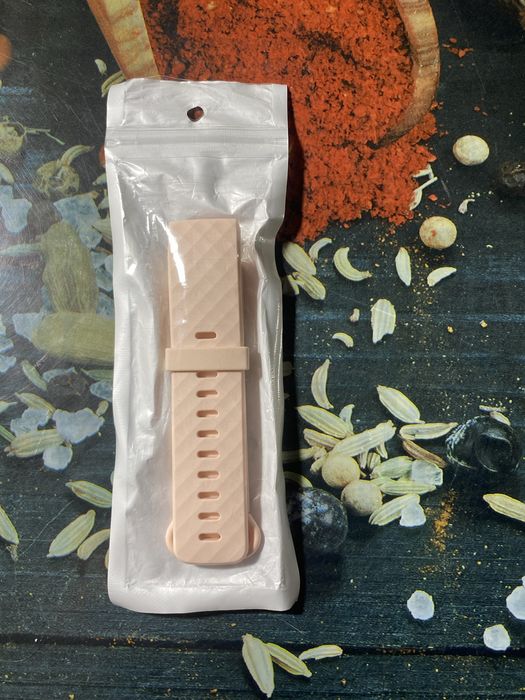 Римишок на смарт годиник Fitbit charge 2 Новий.