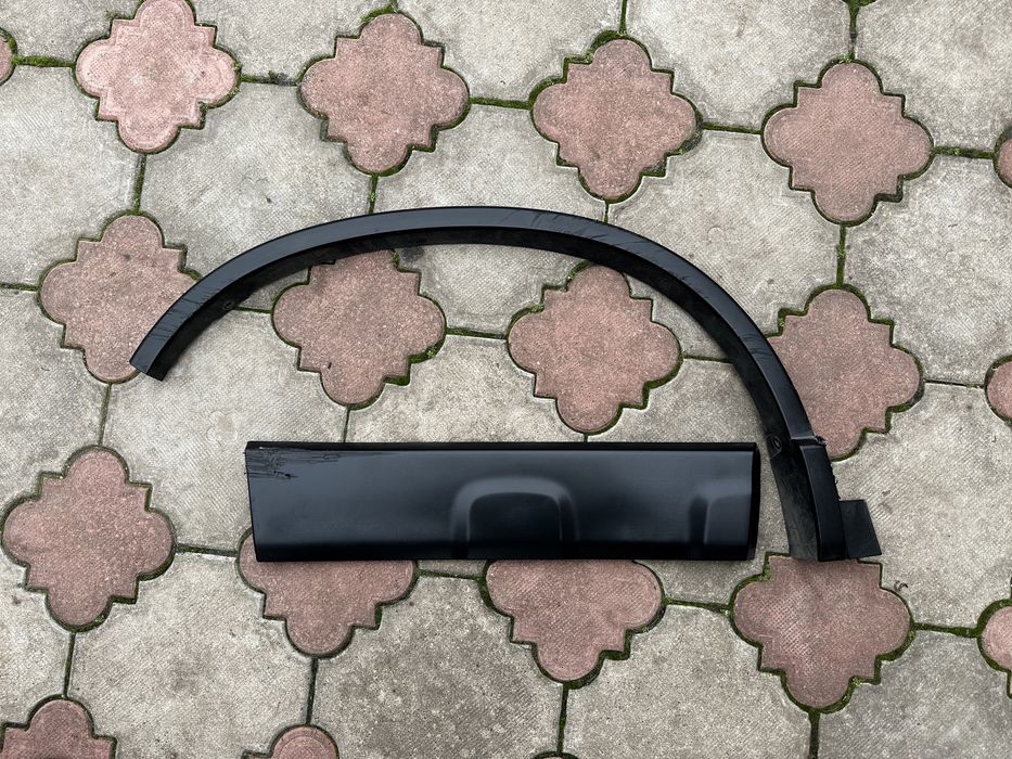 Накладка задней двери и расширитель арки задний Honda CRV 2006-2010