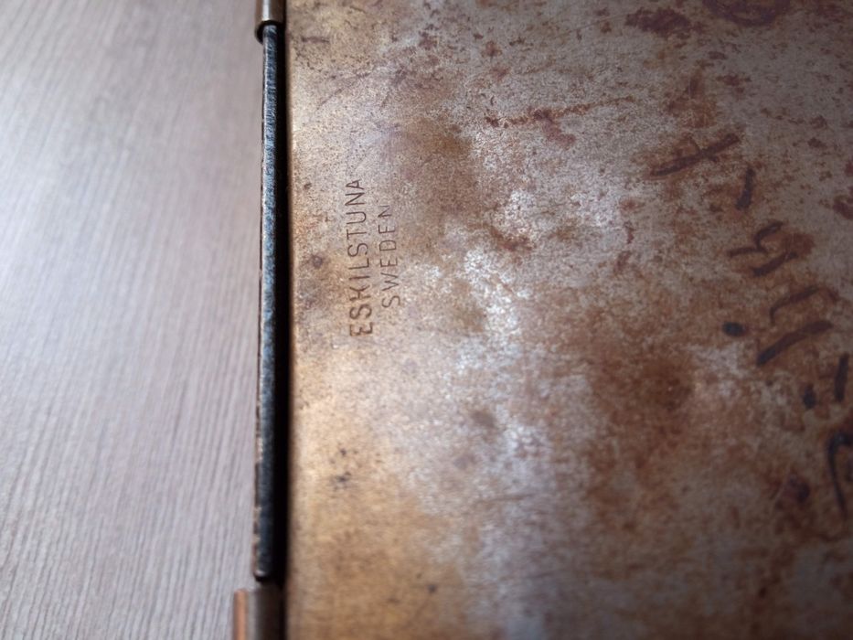Stary dziurkacz do papieru metalowy Szwedzki  ESKILSTUNA Sweden,