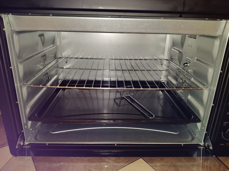 Mini piekarnik 100l