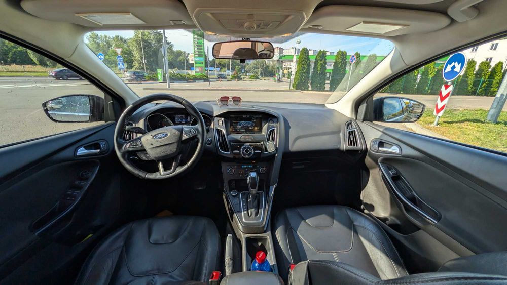 Ford Focus 2.0 Ti-VCT GDI бензин. 2015 року. у хорошому стані
