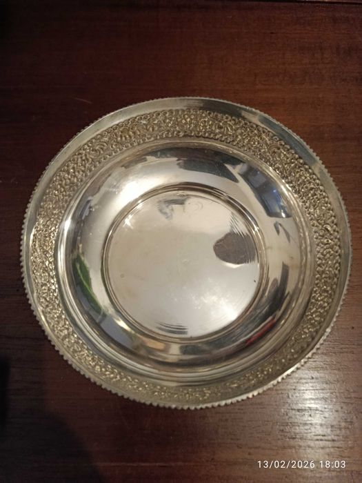 Taça Tijela gravada Antiga Prata Contrastada 15,7 cm diâmetro 5,7 alt.