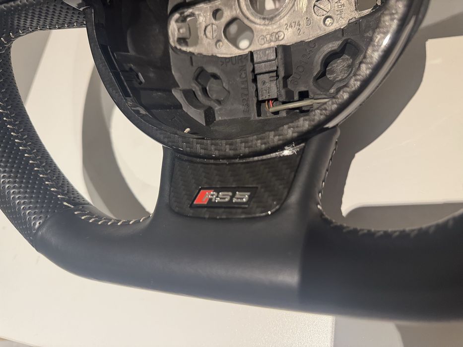 Volante con capa en carbono Audi b8.5